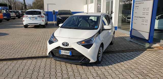 Toyota Aygo 2ª serie 1.0 VVT-i 72 CV 5 porte x-trend