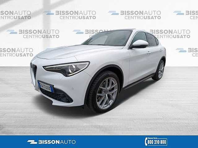 Alfa Romeo Stelvio 2.2 Turbodiesel 210 CV AT8 Q4 Super