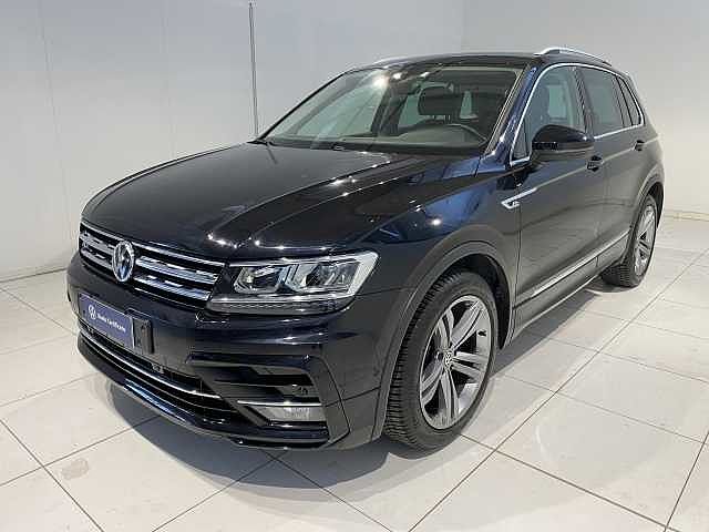 Volkswagen Tiguan 2ª serie 1.5 TSI Sport ACT BlueMotion Technology da SWA PLUS S.R.L.