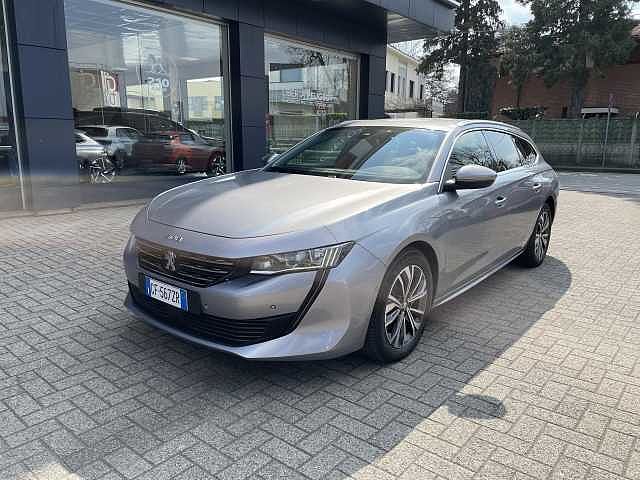 Peugeot 508 BlueHDi 130 EAT8 SW Allure **35.700Km** da Carlo Mara Silcar