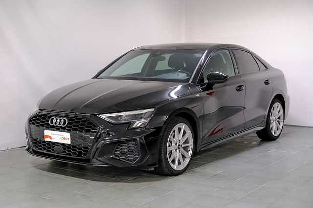 Audi A3 4ª serie Sedan 30 TDI S tronic S line edition da Audi Zentrum Lamezia Srl