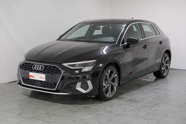 Audi A3 4ª serie SPB 40 TFSI e S tronic S line edition