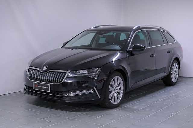 SKODA Superb 3ª serie 1.4 TSI Plug-In Hybrid DSG Wagon Style