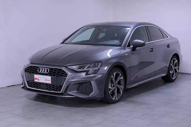 Audi A3 4ª serie Sedan 35 TDI S tronic S line edition