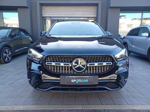 Mercedes-Benz GLA          (H247) 200 d Automatic Premium