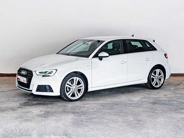 Audi A3 SPB 30 TDI S tronic Admired da Catte AG S.R.L.