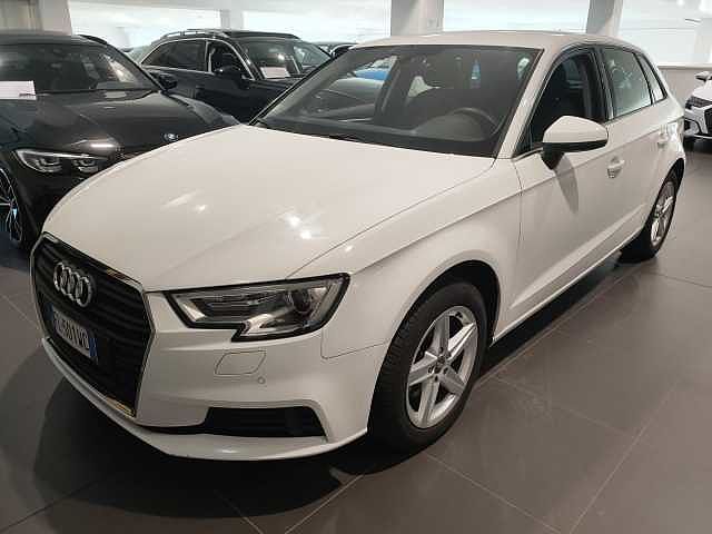 Audi A3 3ª serie SPB 2.0 TDI S tronic Business da Centro