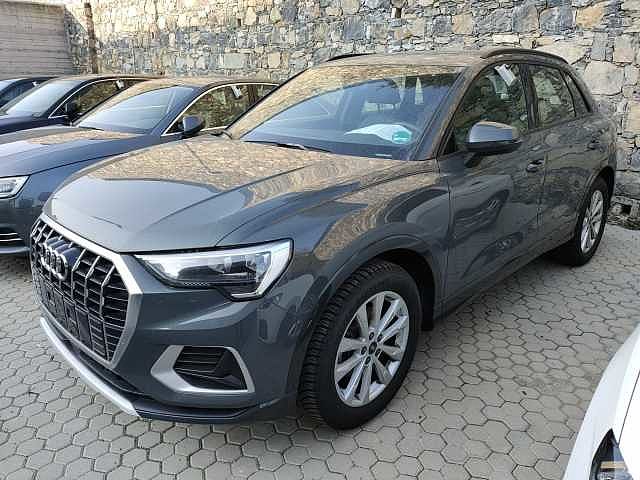 Audi Q3 2ª serie 35 TDI S tronic Business Advanced da Centro