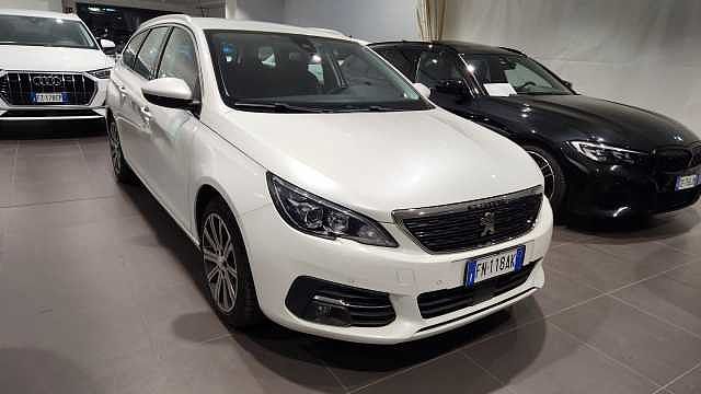 Peugeot 308 2ª serie PureTech Turbo 130 S&S SW Allure