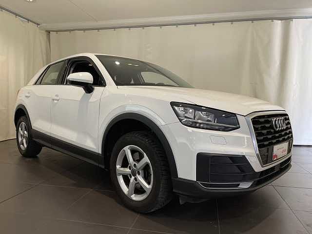 Audi Q2 30 TDI Business