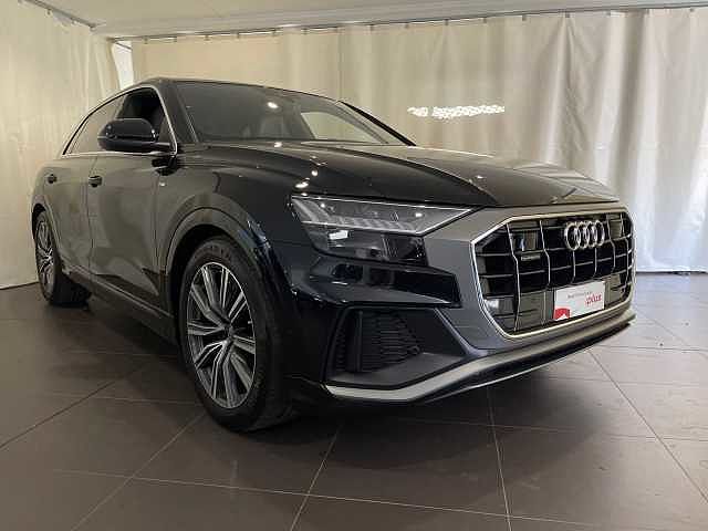 Audi Q8 50 TDI 286 CV quattro tiptronic Sport