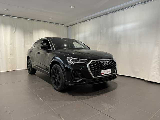 Audi Q3 2ª serie SPB 45 TFSI e S tronic Business Plus