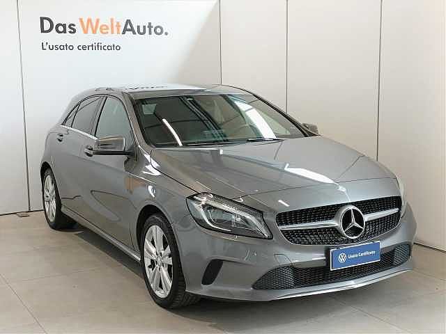 Mercedes-Benz CLASSE A 180 D Sport Automatica