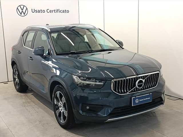 Volvo XC40 2.0 D3 Automatica Inscription da AUTOCOGLIATI .