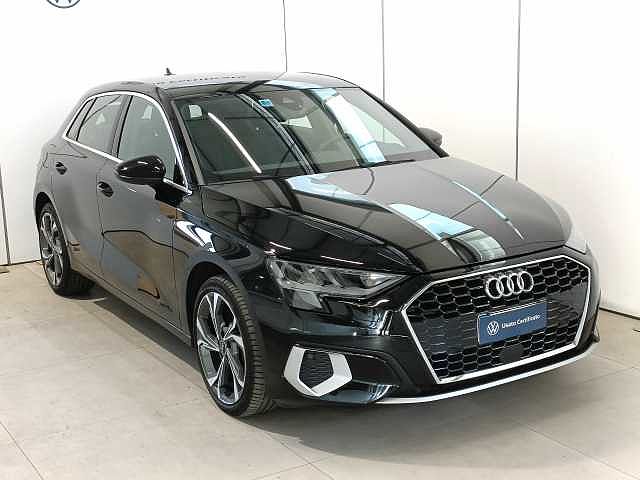 Audi A3 30 TFSI Business Advanced