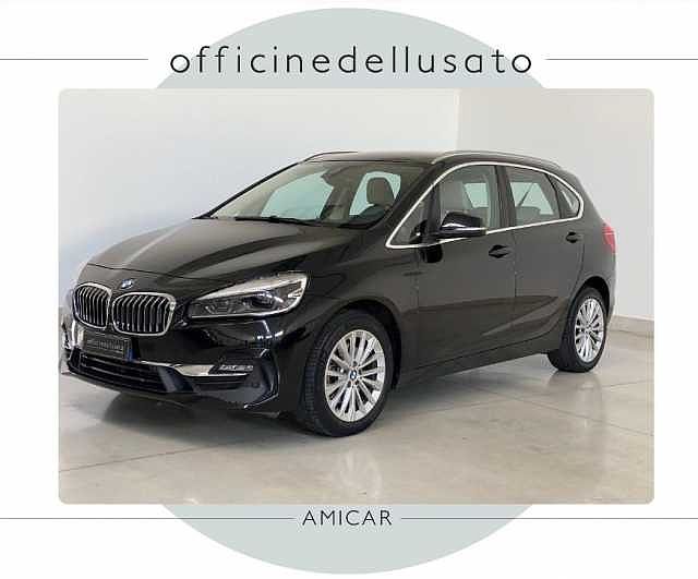 BMW Serie 2 218d Active Tourer Luxury da AMICAR S.R.L.