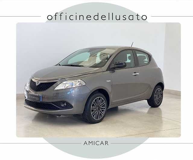 Lancia Ypsilon 1.2 69 CV 5 porte S&S Gold