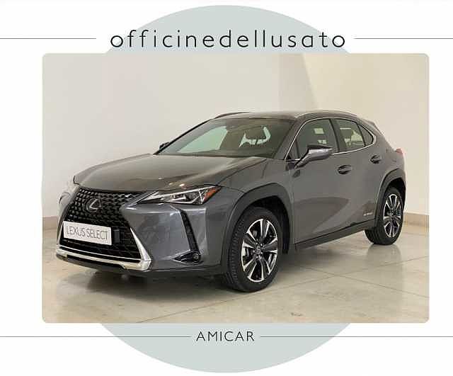 Lexus UX Hybrid Executive da AMICAR S.R.L.