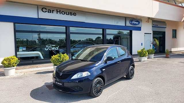 Lancia Ypsilon 3ª serie 1.2 69 CV 5 porte S&S Black and Noir