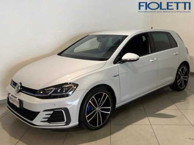 Volkswagen Golf GTE 1.4 TSI DSG 5p. Plug-In-Hybrid da Fioletti .