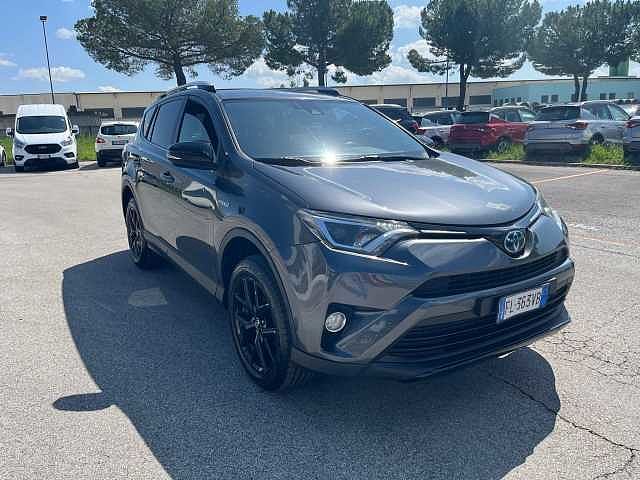 Toyota RAV4 2.5 Hybrid 2WD Dynamic con Gancio Traino