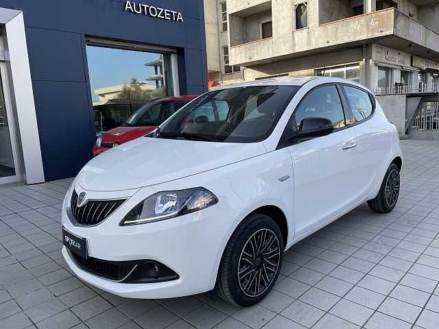 Lancia Ypsilon 3ª serie 1.0 FireFly 5 porte S&S Hybrid Gold