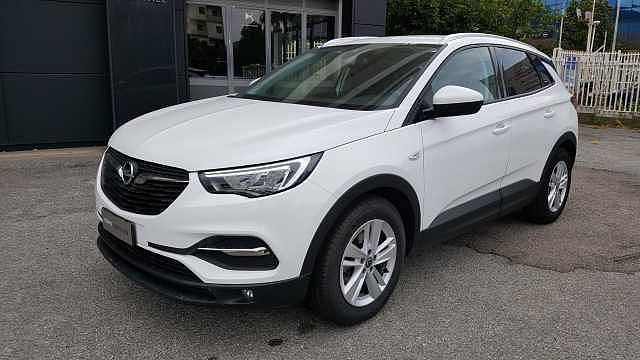 Opel Grandland X 1.5 diesel Ecotec Start&Stop Advance da ITALCAR