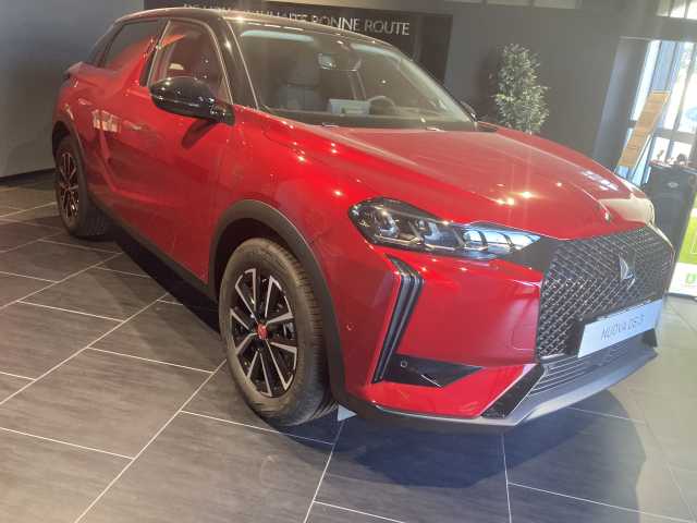 DS 3 2ª serie DS 3 BlueHDi 130 aut. Performance Line