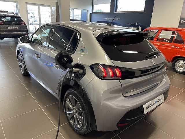 Peugeot 208 2ª serie motore elettrico 136 CV 5 porte Allure Pack