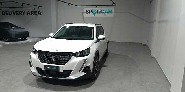 Peugeot 2008 2ª serie BlueHDi 100 S&S Allure Navi Pack