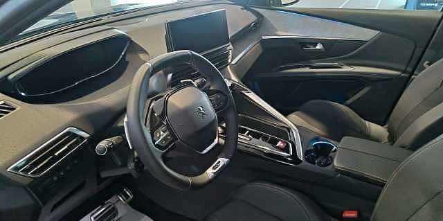 Peugeot 3008 2ª serie HYBRID 225 EAT 8 GT