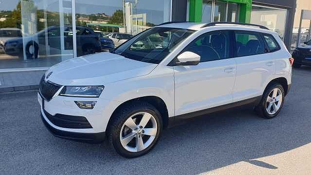 SKODA Karoq 1.6 TDI SCR DSG Executive da FRENTAUTO