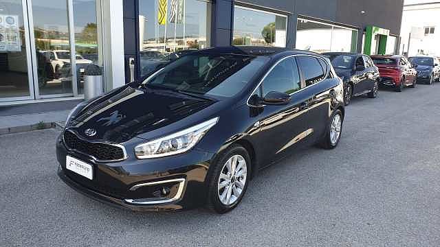 Kia cee'd 1.6 CRDi 110 CV 5 porte Cool