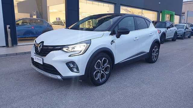 Renault Captur Hybrid E-Tech 145 CV Intens