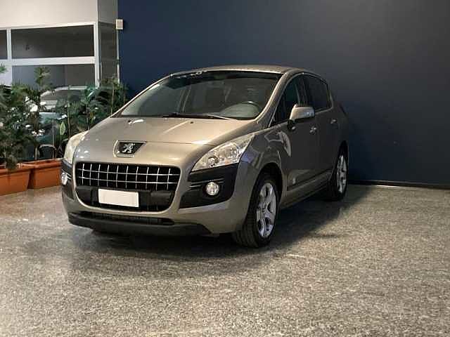 Peugeot 3008 1.6 HDi 110CV cambio robotizzato Tecno