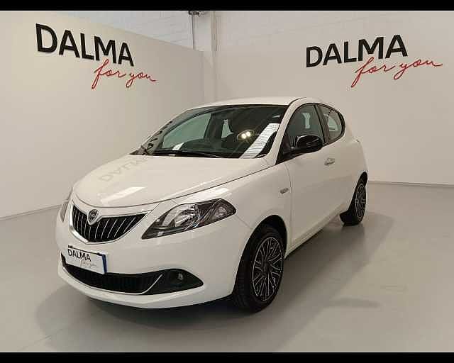 Lancia Ypsilon III 2021 Ypsilon 1.0 firefly hybrid Gold s&s 70cv