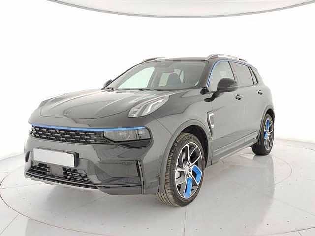 Lynk & Co KUV100 1.5 td phev