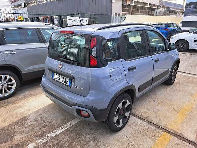 Fiat Panda Cross 1.0 FireFly S&S Hybrid da Autovamm .