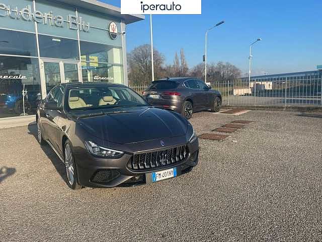 Maserati Ghibli 3.0 V6 bt 350cv auto Gransport