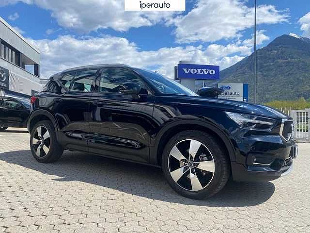 Volvo XC40 d4 Geartronic Business Plus AWD **VOLVO SELEKT**