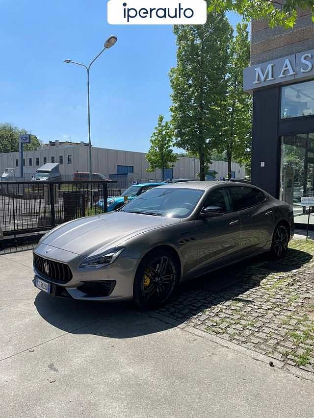 Maserati Quattroporte 3.0 V6 Modena Q4 430cv auto da Iperauto .