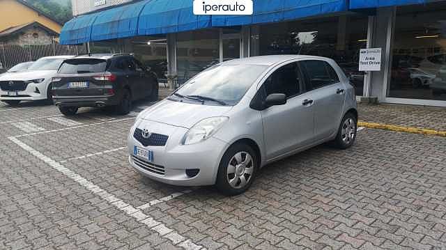 Toyota Yaris 1.0 5 porte