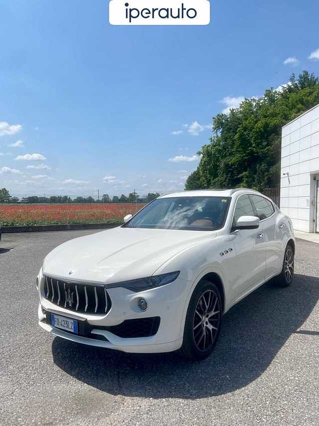 Maserati Levante 3.0 V6 430cv auto SQ4