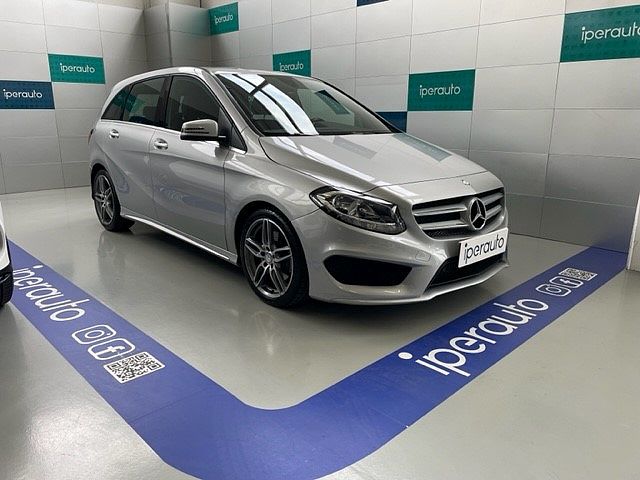 Mercedes-Benz B 220d 4Matic Premium Amg