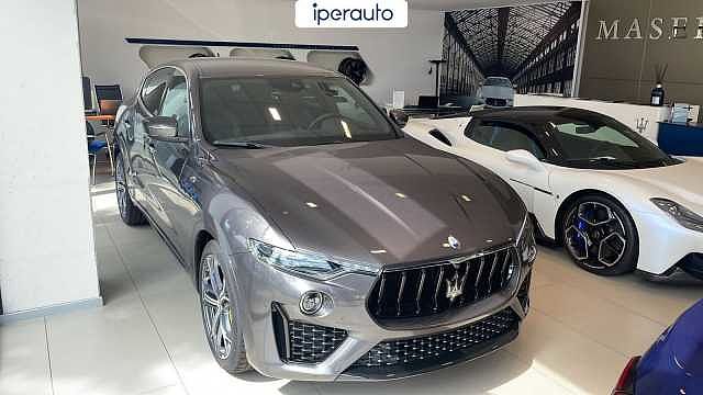 Maserati Levante 2.0 mhev GT 330cv auto