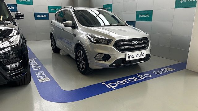 Ford Kuga ST-LINE 1.5 120cv