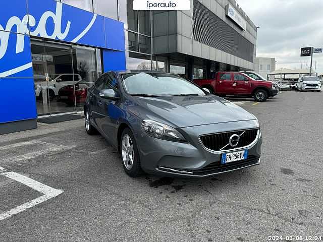 Volvo V40 2.0 d2 R-design