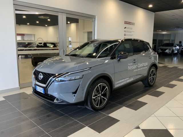 Nissan Qashqai MHEV 140 CV Tekna da Auto Doc By Group Nuova Sa-Car .