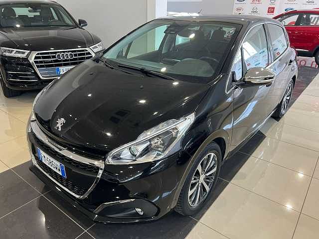 Peugeot 208 PureTech 82 5 porte Allure