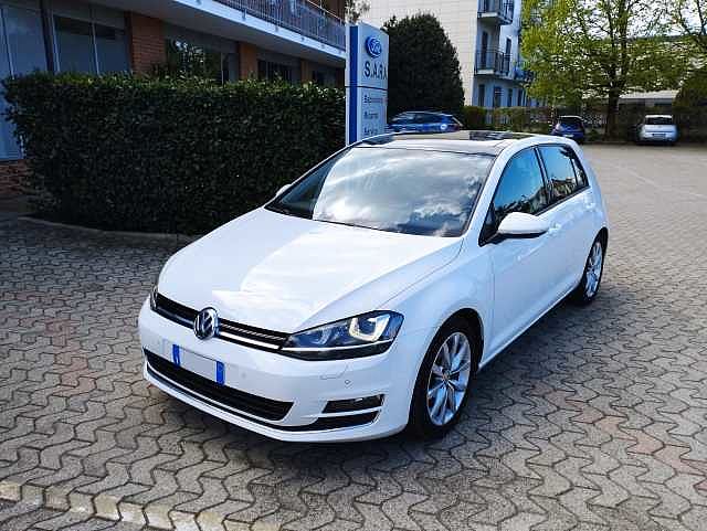 Volkswagen Golf 7ª serie 2.0 TDI 5p. 4MOTION Highline BlueMotion Technology da S.A.R.A. .